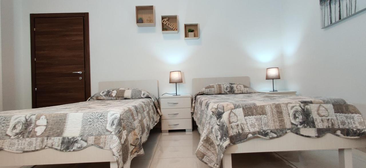 Lorenza Letting Maisonette Villa Marsaxlokk Dış mekan fotoğraf